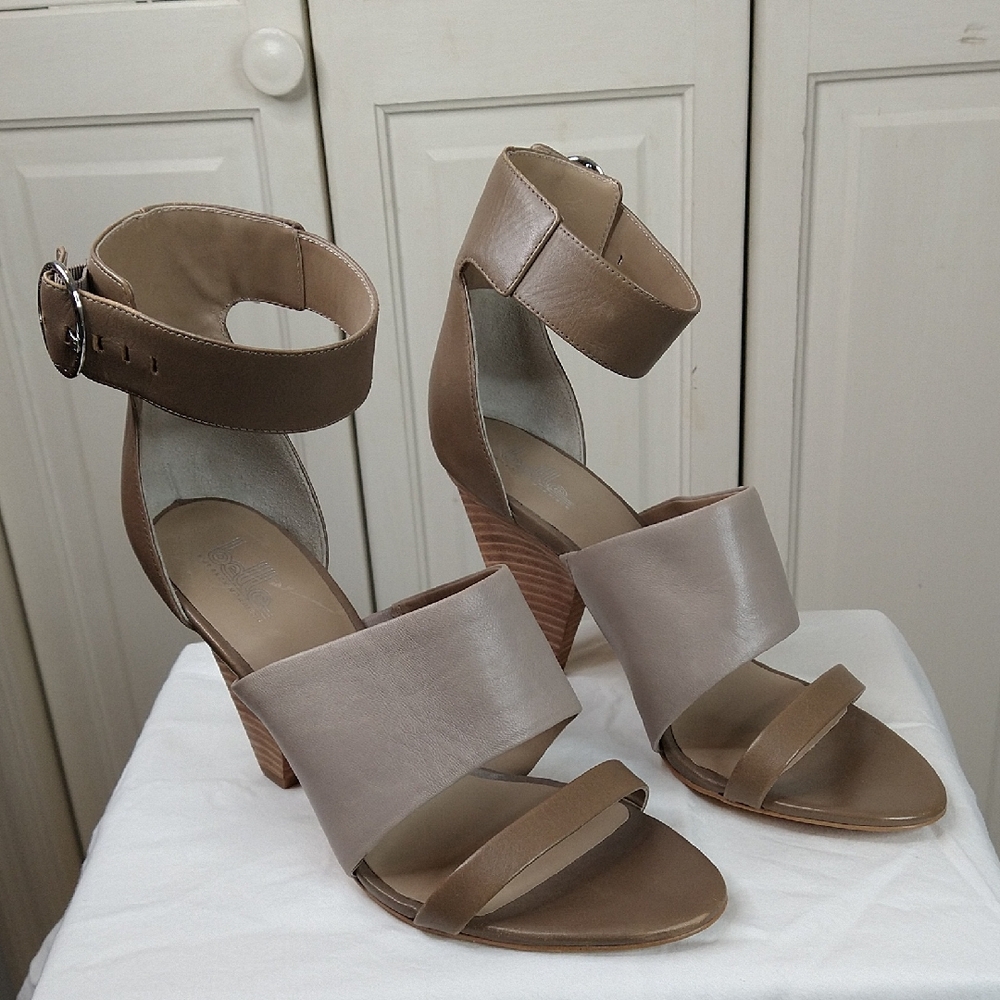 Sigerson Morrison Tan Heels with Straps
